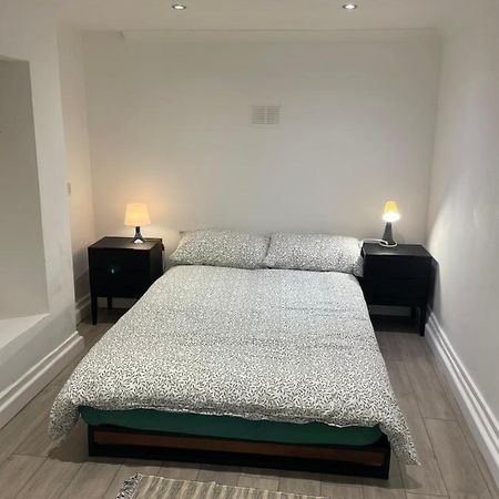 Plough Way Flat Διαμέρισμα Λονδίνο Εξωτερικό φωτογραφία